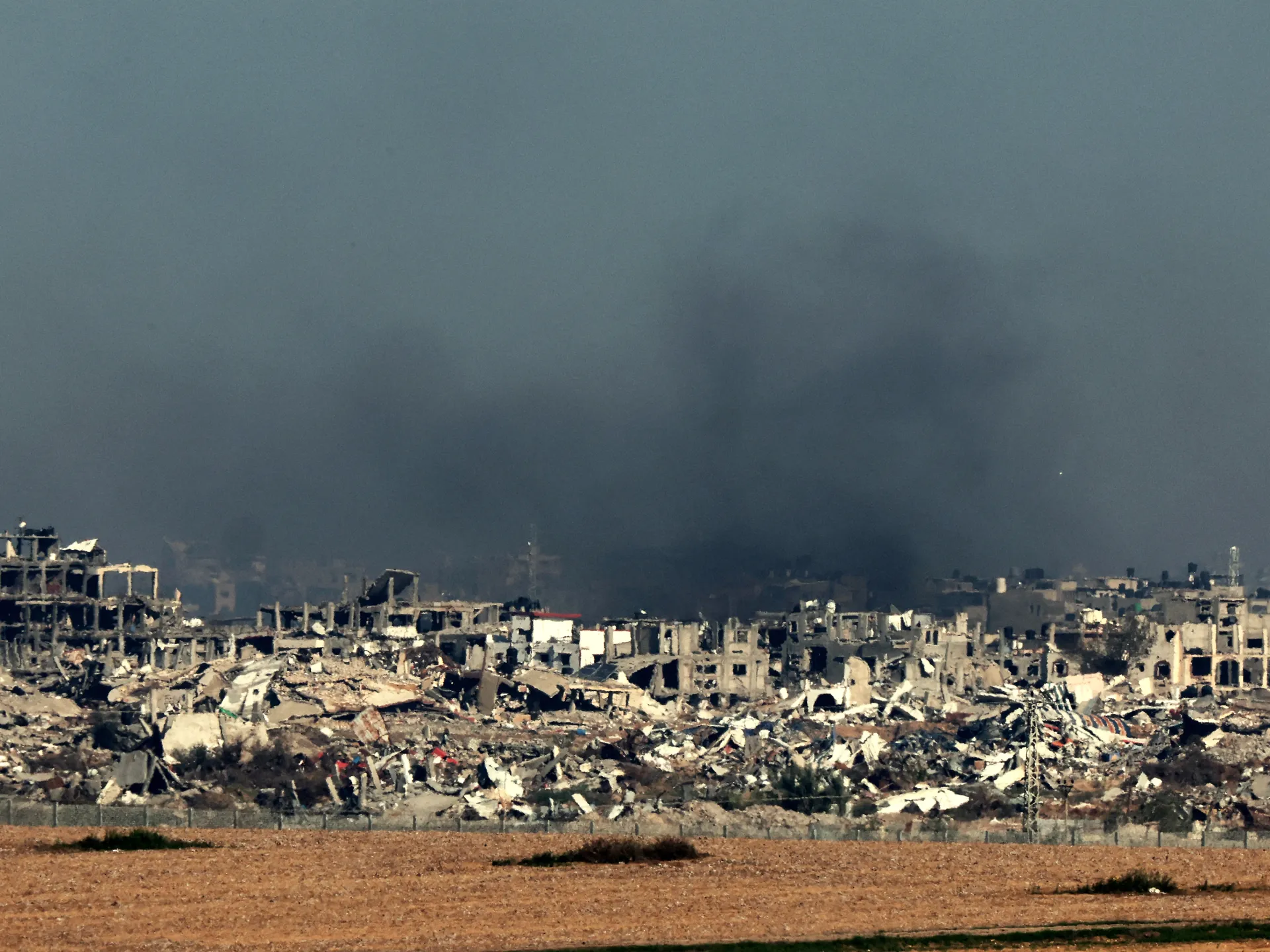 إسرائيل تعمل على إنشاء منطقة عازلة شمال غزة