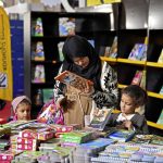 كتاب جنسي للأطفال في المعرض الدولي للكتاب في تونس