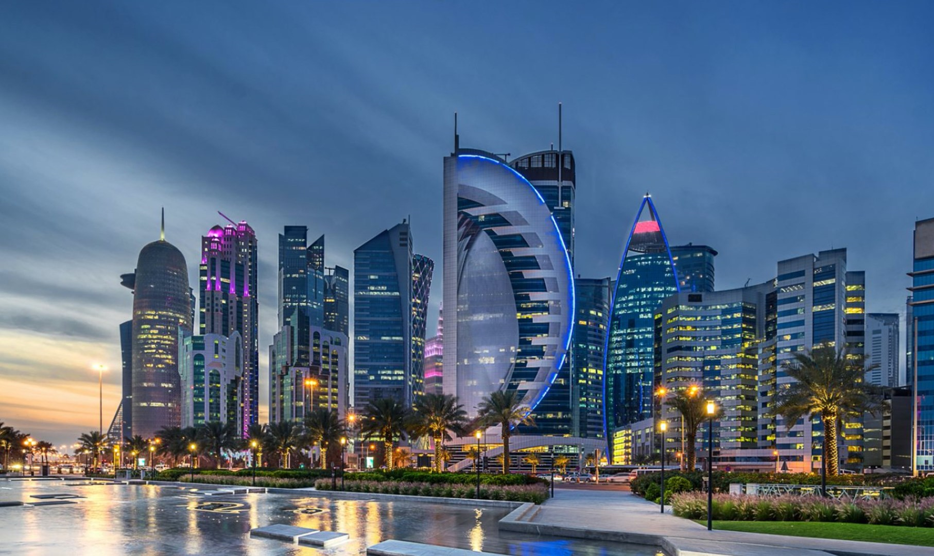 ما الذي يجعل قطر الغنية بالموارد وسيطا قويا؟