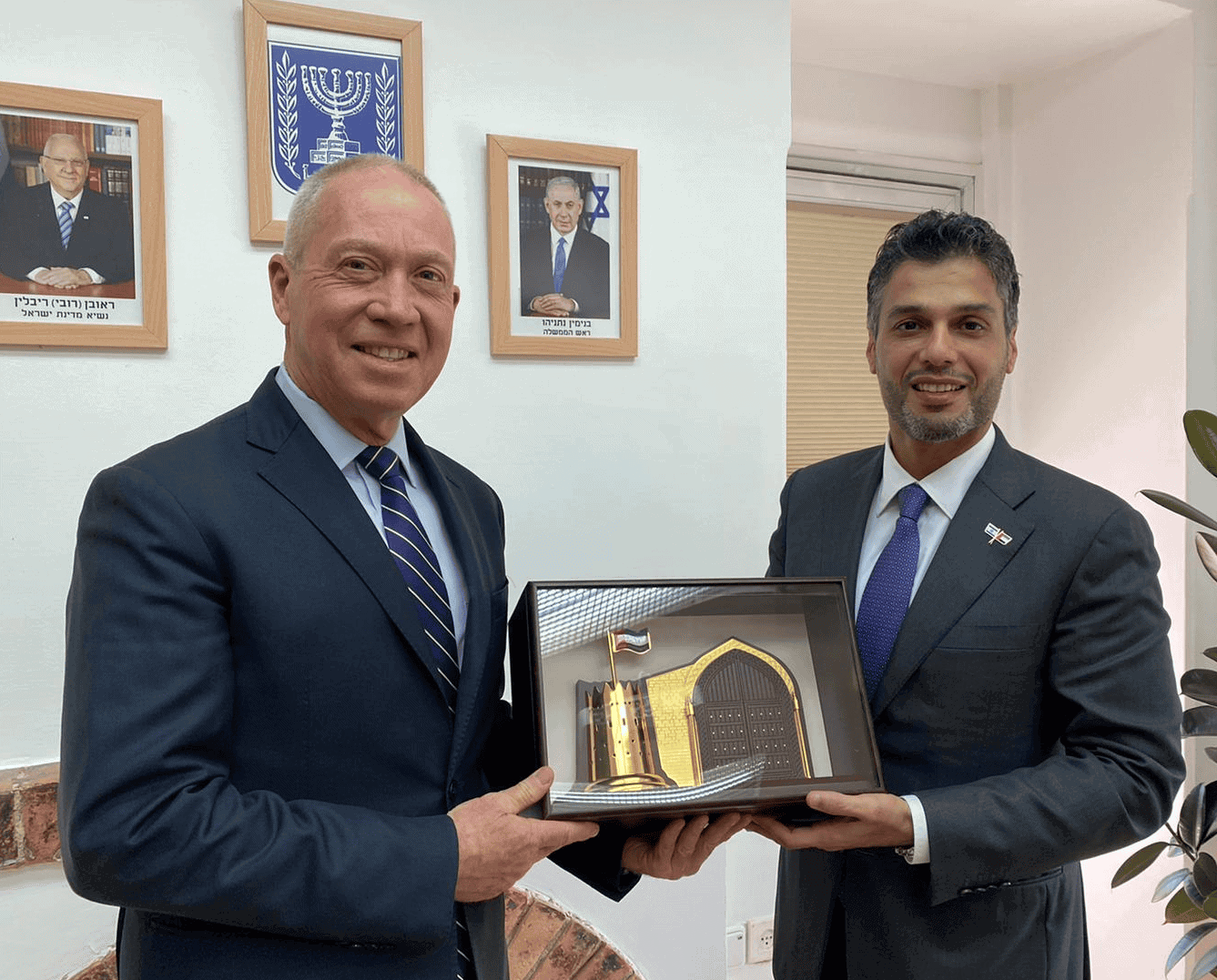 ثمار التطبيع.. داخل جامعات الإمارات بينما جامعات أمريكا انتفضت دعما لغزة