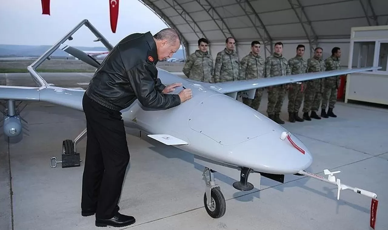 المغرب يعزز قدراته الدفاعية بشراء طائرات مسيرة تركية من طراز بيرقدار