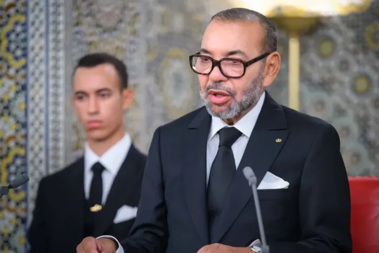 ظهور اسم محمد السادس في تسريبات جيفري إبستين يثير جدلاً واسعاً حول علاقاته بالمغرب محمد السادس في تسريبات جيفري إبستين
