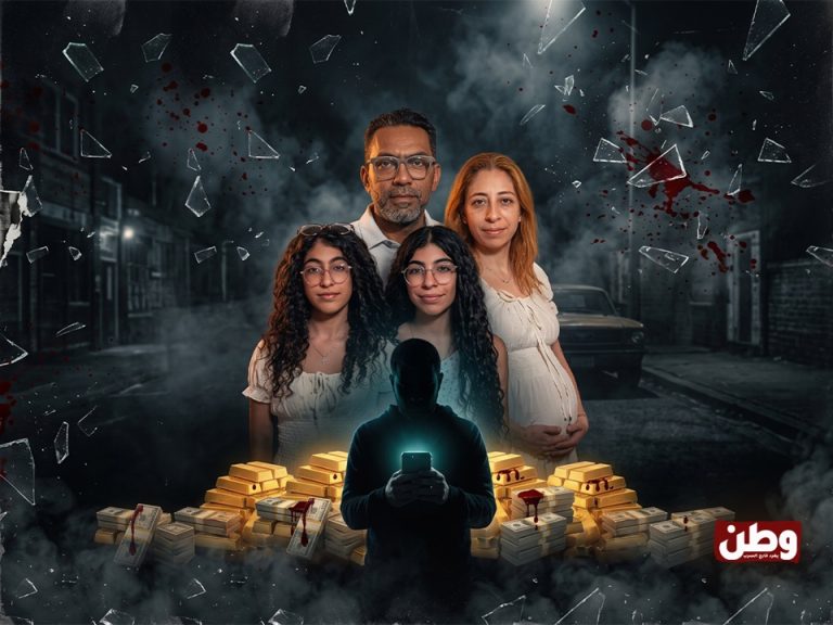 جريمة التجمع الخامس.. صديق الأسرة يتحول إلى متهم في مقتل أب وزوجته وابنتيه جريمة مروعة في التجمع الخامس تنتهي بمقتل أب وزوجته وابنتيه، والتحقيقات تلاحق صديقاً للضحية يُشتبه في تورطه بدافع السرقة.