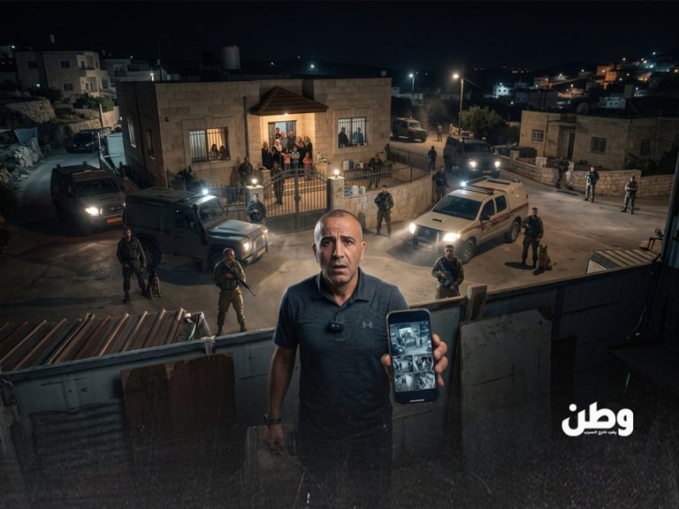 فلسطيني-أمريكي يعود من أمريكا فيجد عائلته محاصرة بالمستوطنين في الضفة الغربية عاد الفلسطيني-الأمريكي لؤي أبو ريدة من الولايات المتحدة إلى بلدته قصرة جنوب نابلس، بعد أيام قضاها يتابع عبر كاميرات المراقبة حصار عائلته من قبل مستوطن