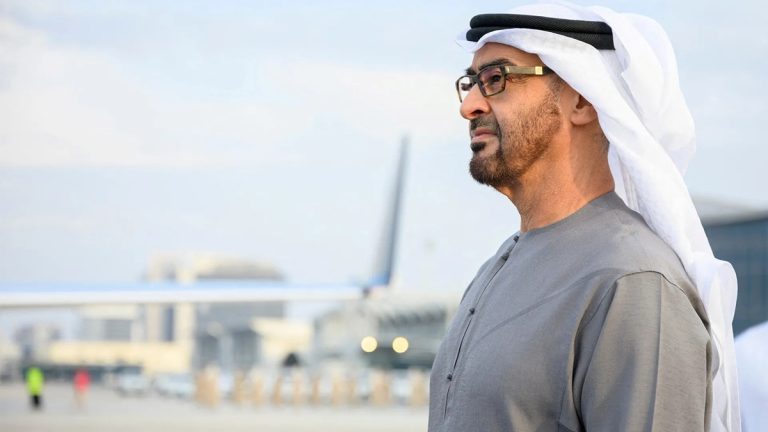 تقرير: رئيس الإمارات حذّر نتنياهو من “حدث كبير” .. تخطط له حماس قبل هجوم 7 أكتوبر تحقيق يكشف أن محمد بن زايد حذّر نتنياهو قبل أسابيع من هجوم 7 أكتوبر من تحرك كبير لحماس، لكنه تجاهل الإنذار ولم يبلّغ الأجهزة.